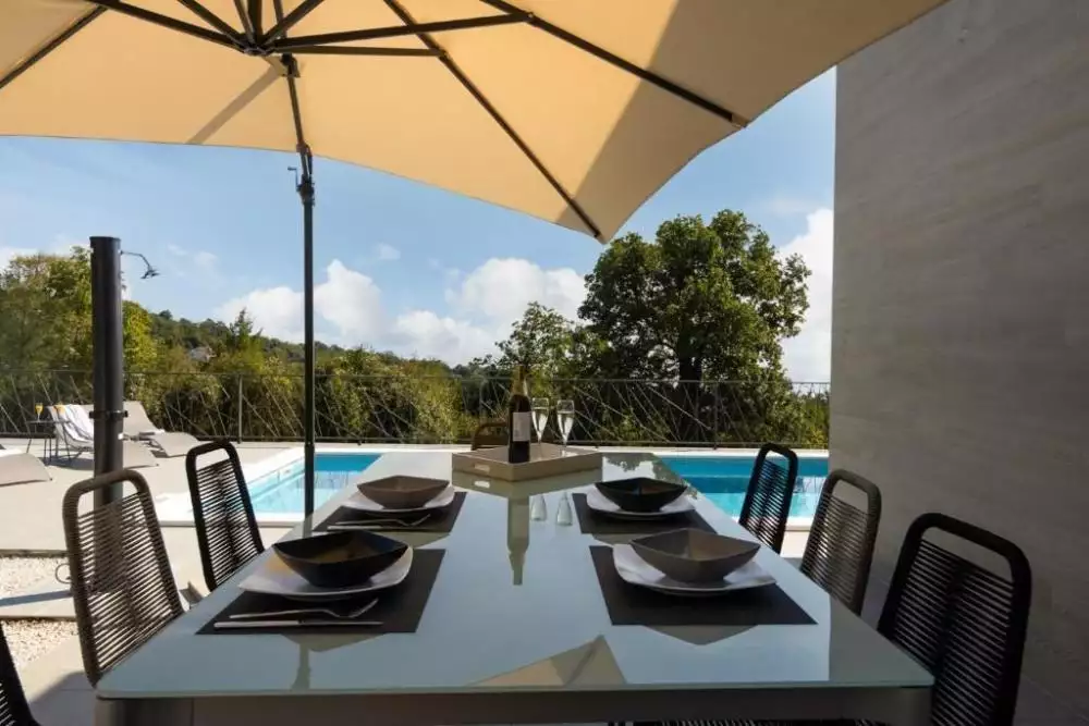 Villa 163m² in Croatia, Opatija. Priced at 1050000€ rent photo-8