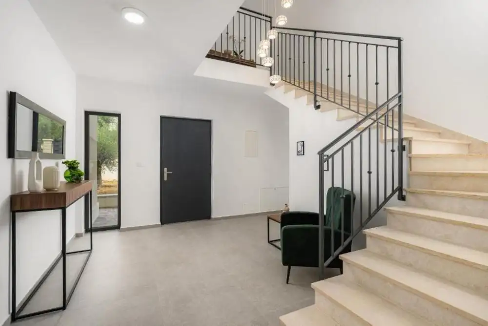 Villa 288m² in Croatia, Buje. Priced at 1200000€ rent photo-24