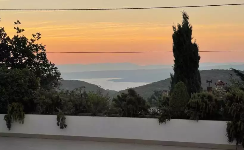 Villa 400m² in Croatia, Crikvenica. Priced at 800000€ rent photo-11