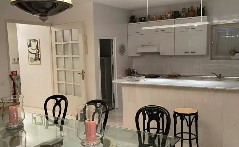 Villa 400m² in Croatia, Crikvenica. Priced at 800000€ rent photo-12