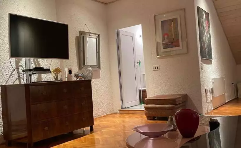 Villa 400m² in Croatia, Crikvenica. Priced at 800000€ rent photo-19