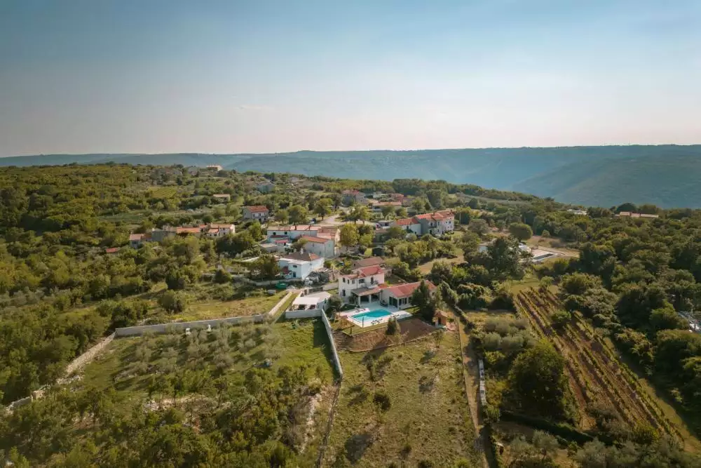 Villa 272m² in Croatia, Labin. Priced at 1750000€ rent photo-8