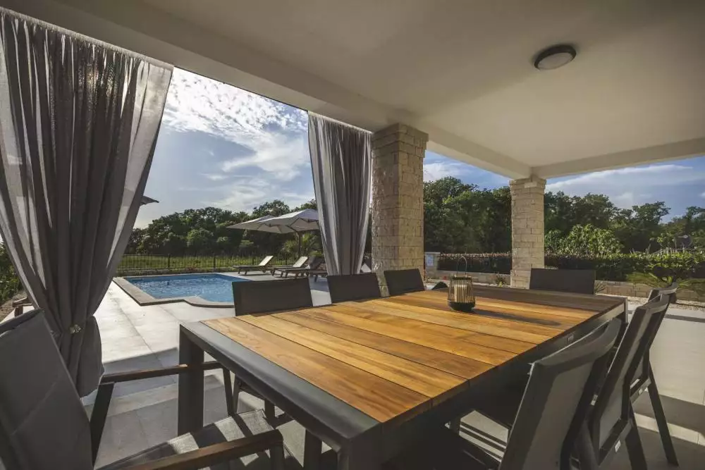 Villa 210m² in Croatia, Umag. Priced at 985000€ rent photo-21
