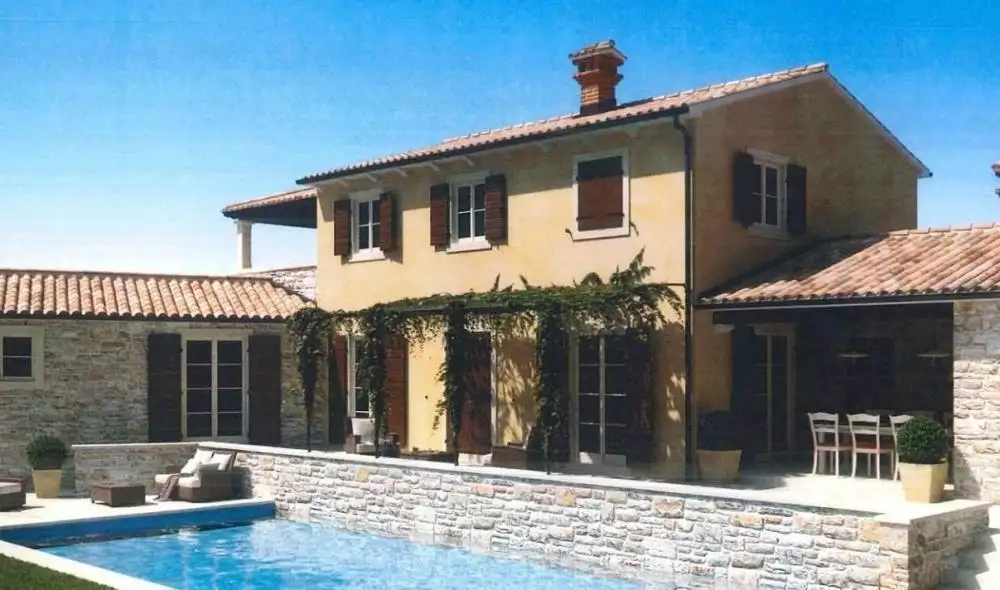 Villa 240m² in Italy, Mutignano. Priced at 1245000€ rent photo-15