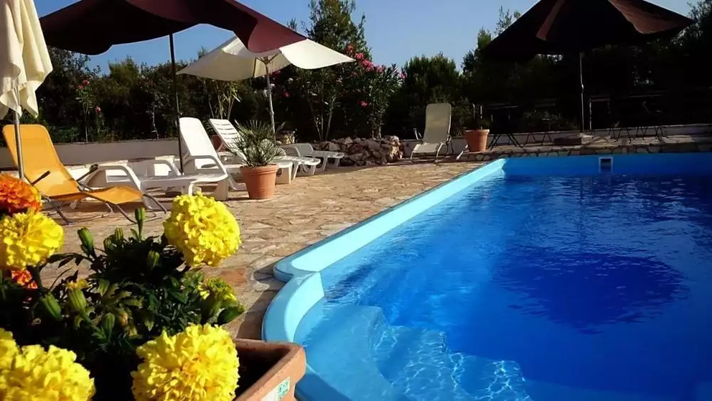 Hotels 429m² in Croatia, Solta. Priced at 885000€ rent photo-4