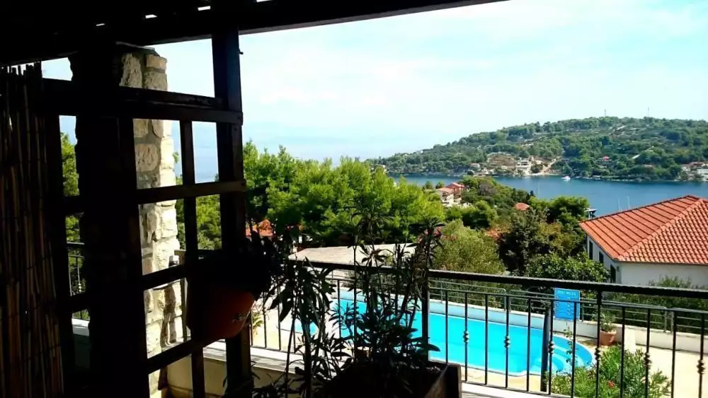 Hotels 429m² in Croatia, Solta. Priced at 885000€ rent photo-13