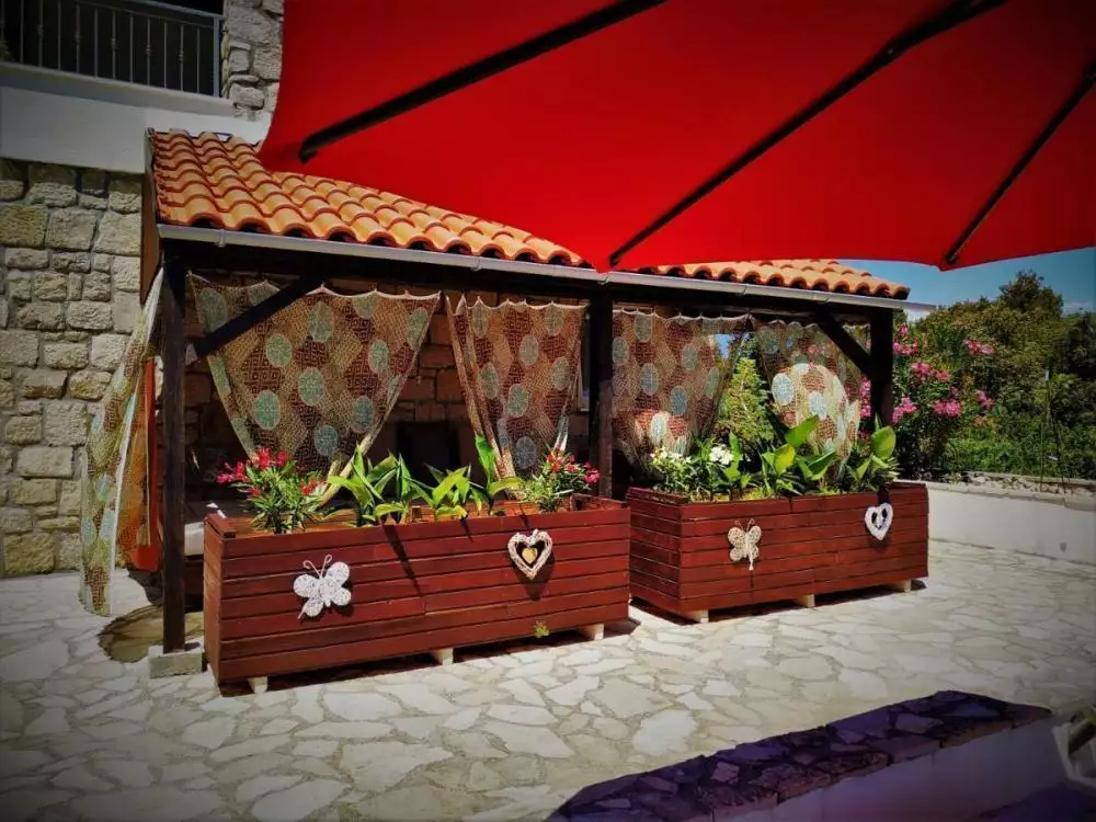 Hotels 429m² in Croatia, Solta. Priced at 885000€ rent photo-20