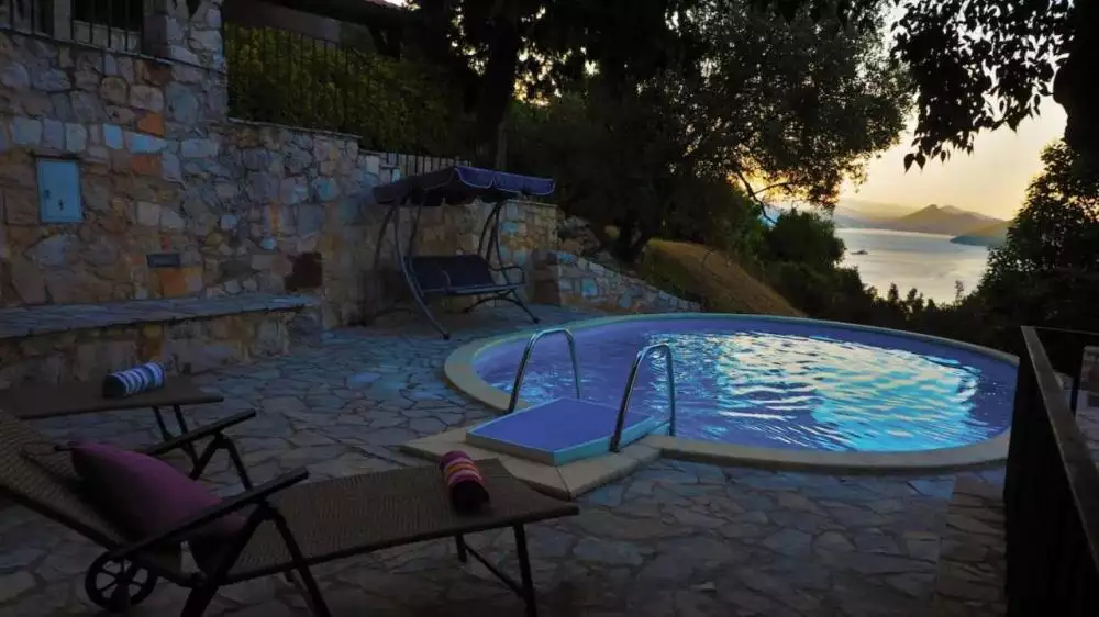 Villa 240m² in Croatia, Klek. Priced at 795000€ rent photo-9