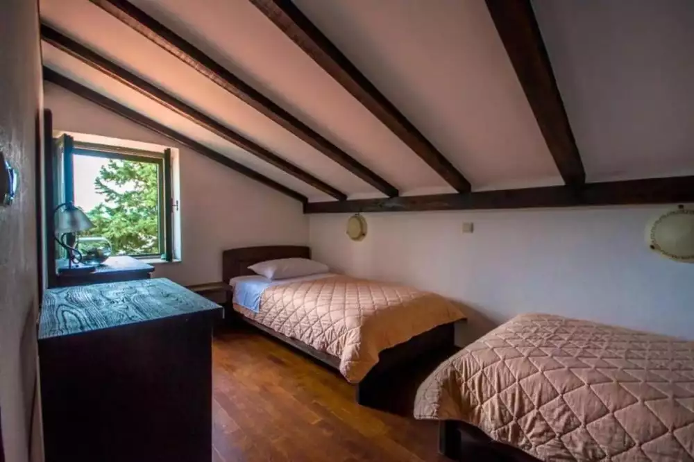 Villa 240m² in Croatia, Klek. Priced at 795000€ rent photo-17