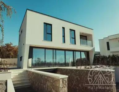 Buy in Croatia for 1440000€