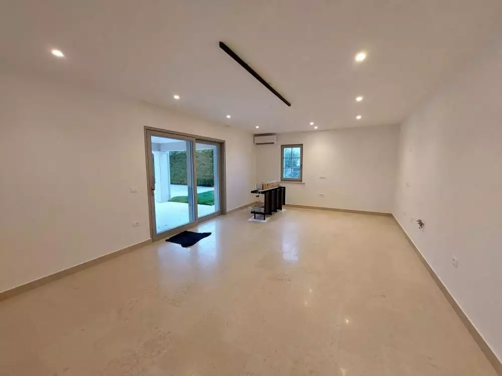 Villa 198m² in Croatia, Barban. Priced at 650000€ rent photo-5