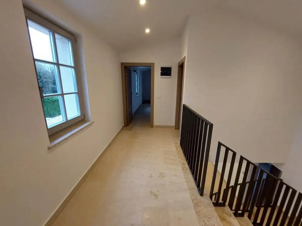 Villa 198m² in Croatia, Barban. Priced at 650000€ rent photo-24