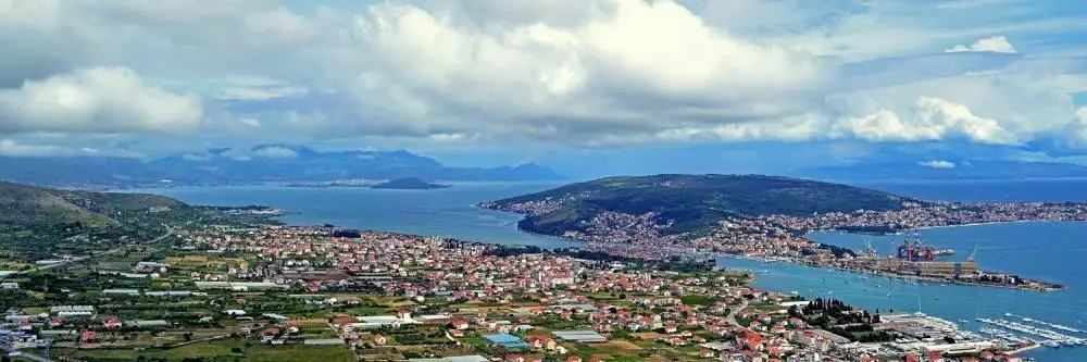 Hotels 1250m² in Croatia, Trogir. Priced at 3000000€ rent photo-5
