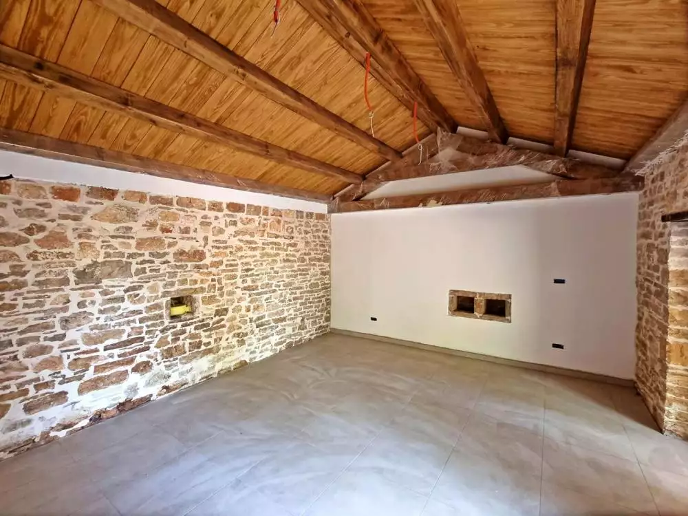 Villa 200m² in Croatia, Barban. Priced at 650000€ rent photo-6