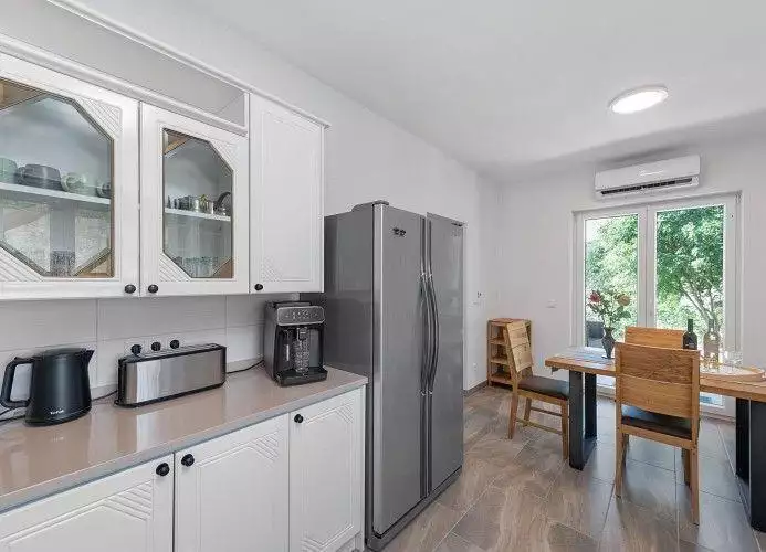 Villa 300m² in Croatia, Labin. Priced at 980000€ rent photo-14