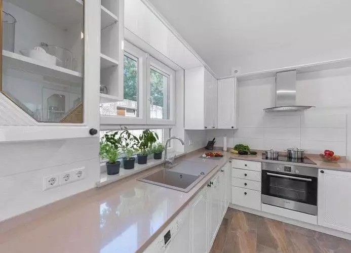 Villa 300m² in Croatia, Labin. Priced at 980000€ rent photo-15