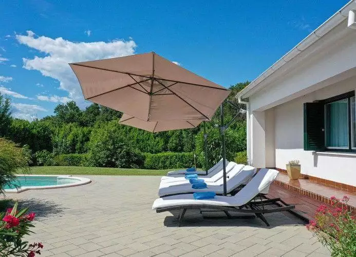 Villa 300m² in Croatia, Labin. Priced at 980000€ rent photo-18