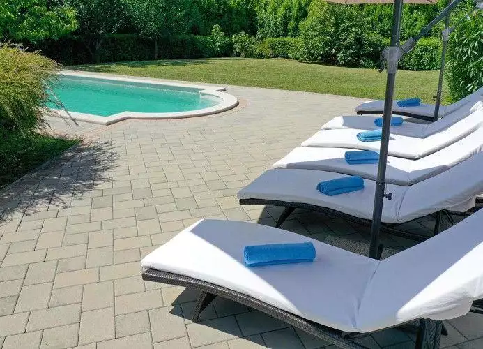 Villa 300m² in Croatia, Labin. Priced at 980000€ rent photo-19