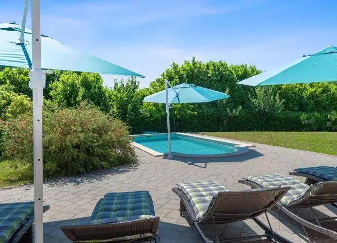 Villa 300m² in Croatia, Labin. Priced at 980000€ rent photo-22
