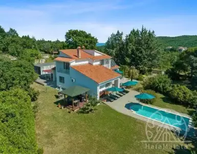 Buy in Croatia for 980000€