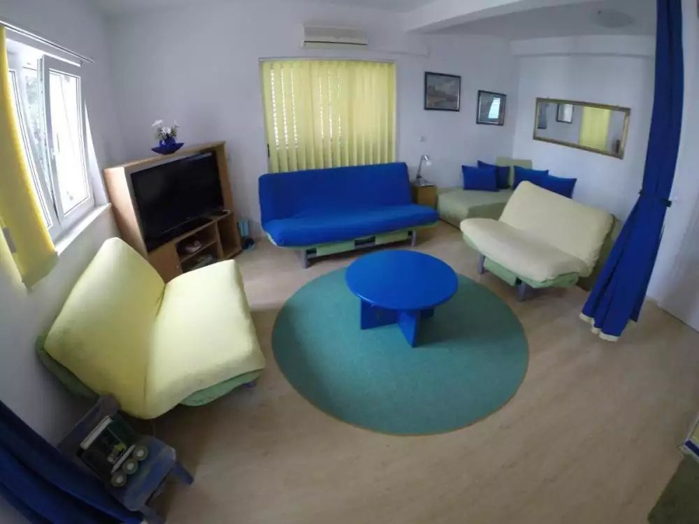 Hotels 253m² in Croatia, Ciovo. Priced at 780000€ rent photo-15