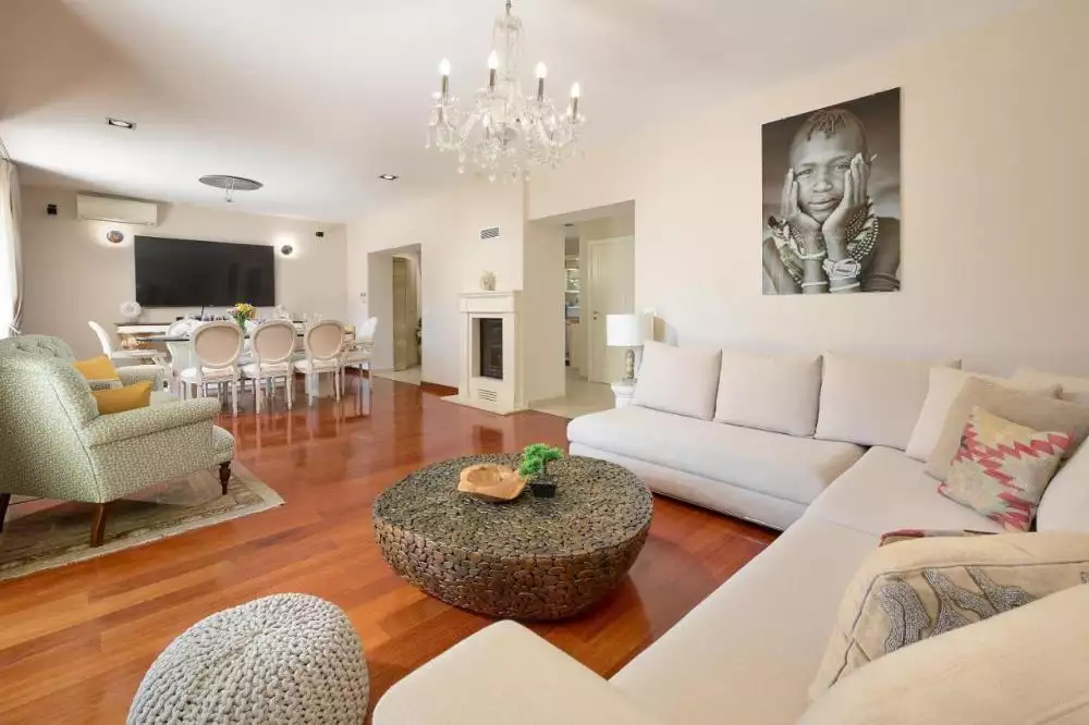 Villa 400m² in Croatia, Split. Priced at 3000000€ rent photo-8