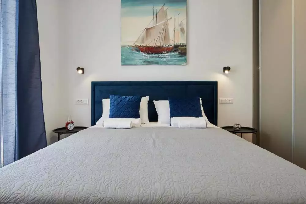 Villa 200m² in Croatia, Kastela. Priced at 800000€ rent photo-24