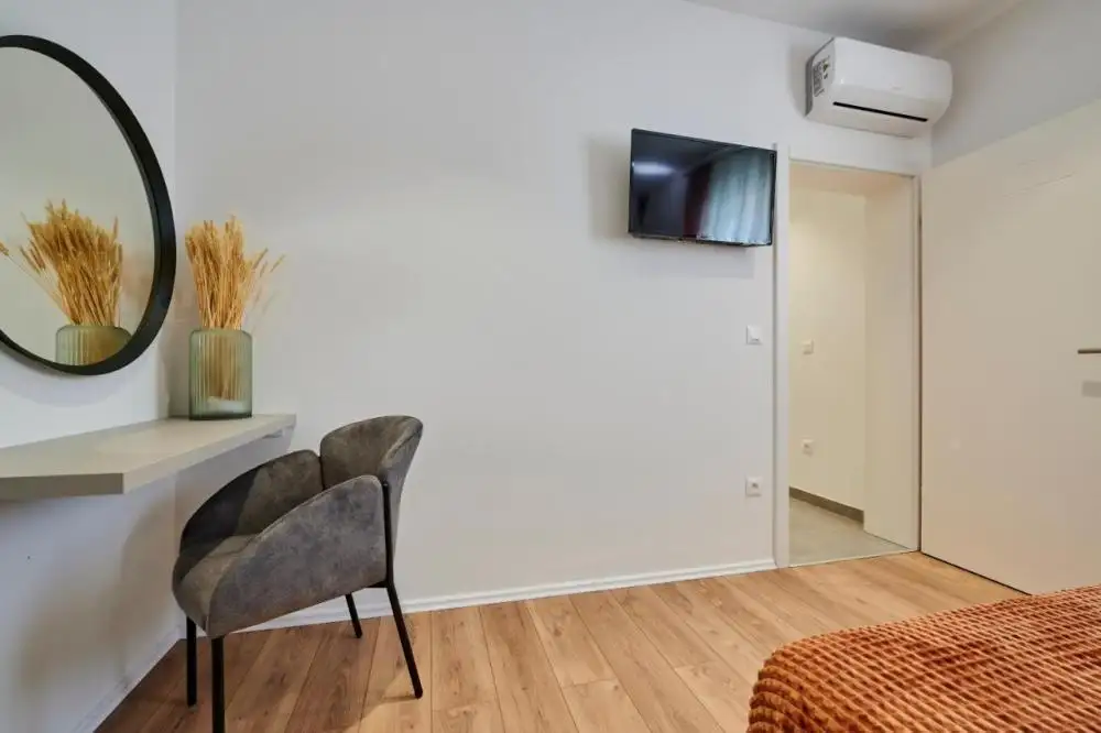 Villa 200m² in Croatia, Split. Priced at 850000€ rent photo-24