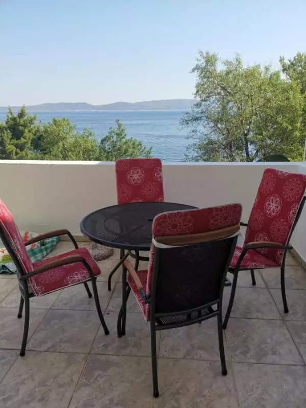 Hotels 429m² in Croatia, Pisak. Priced at 680000€ rent photo-3
