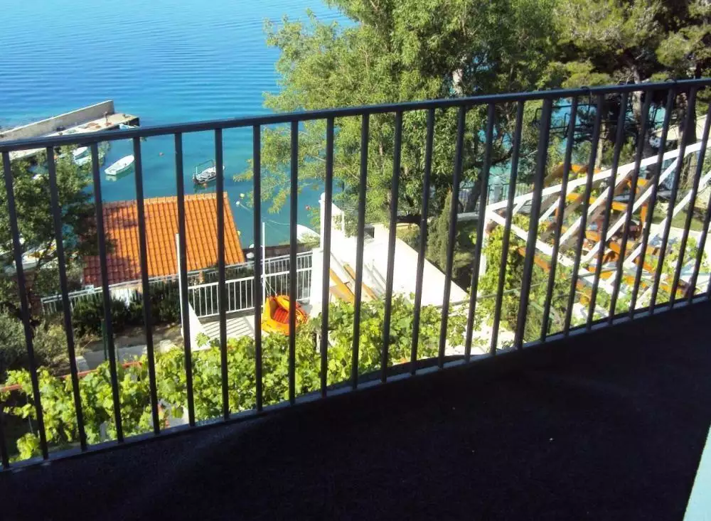 Hotels 429m² in Croatia, Pisak. Priced at 680000€ rent photo-7