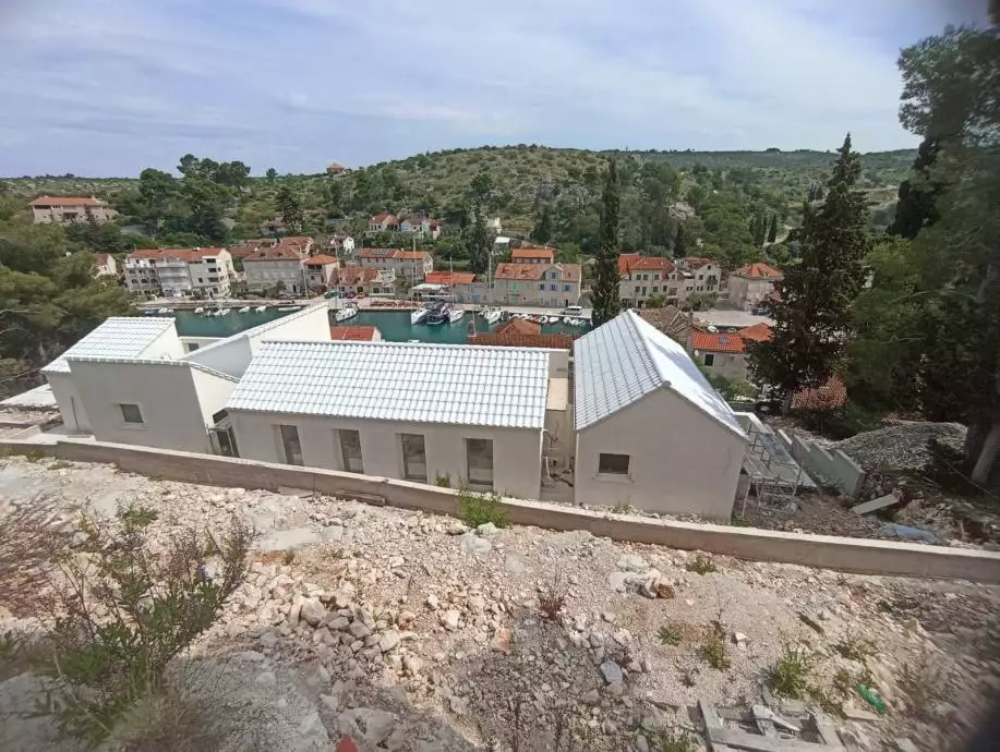 Villa 150m² in Croatia, Bobovisce. Priced at 700000€ rent photo-5