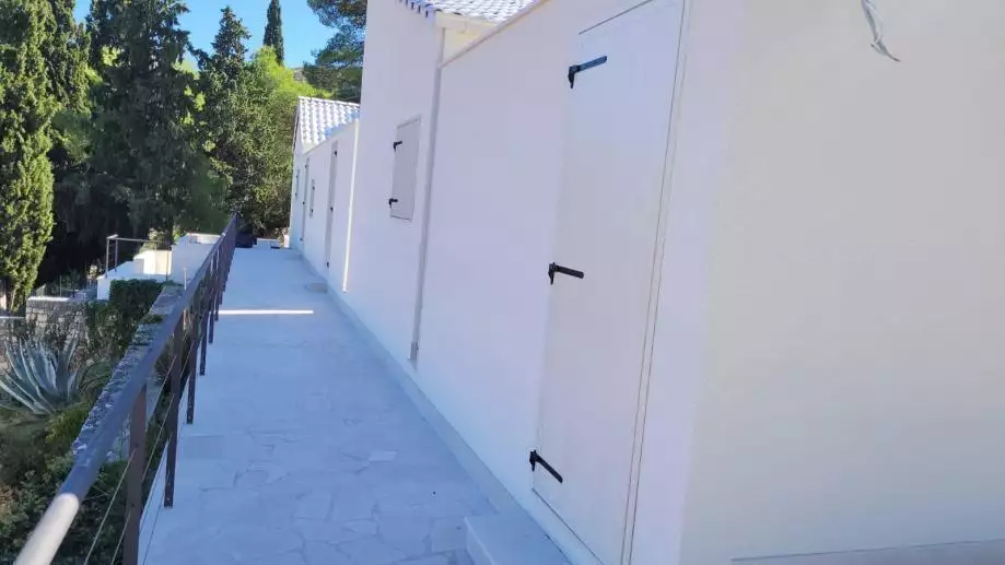 Villa 150m² in Croatia, Bobovisce. Priced at 700000€ rent photo-13