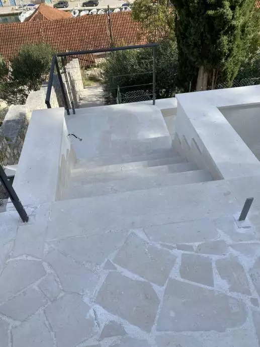 Villa 150m² in Croatia, Bobovisce. Priced at 700000€ rent photo-14
