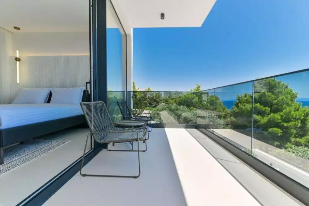 Villa 204m² in Croatia, Ciovo. Priced at 1250000€ rent photo-24