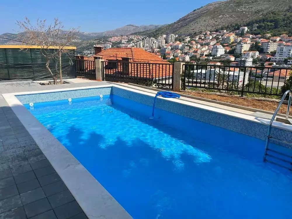 Hotels 250m² in Croatia, Dubrovnik. Priced at 960000€ rent photo-1