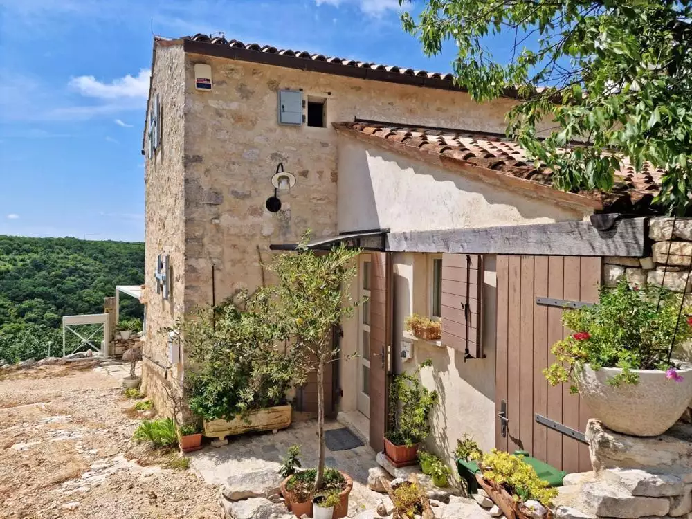 Villa 120m² in Croatia, Buje. Priced at 770000€ rent photo-6