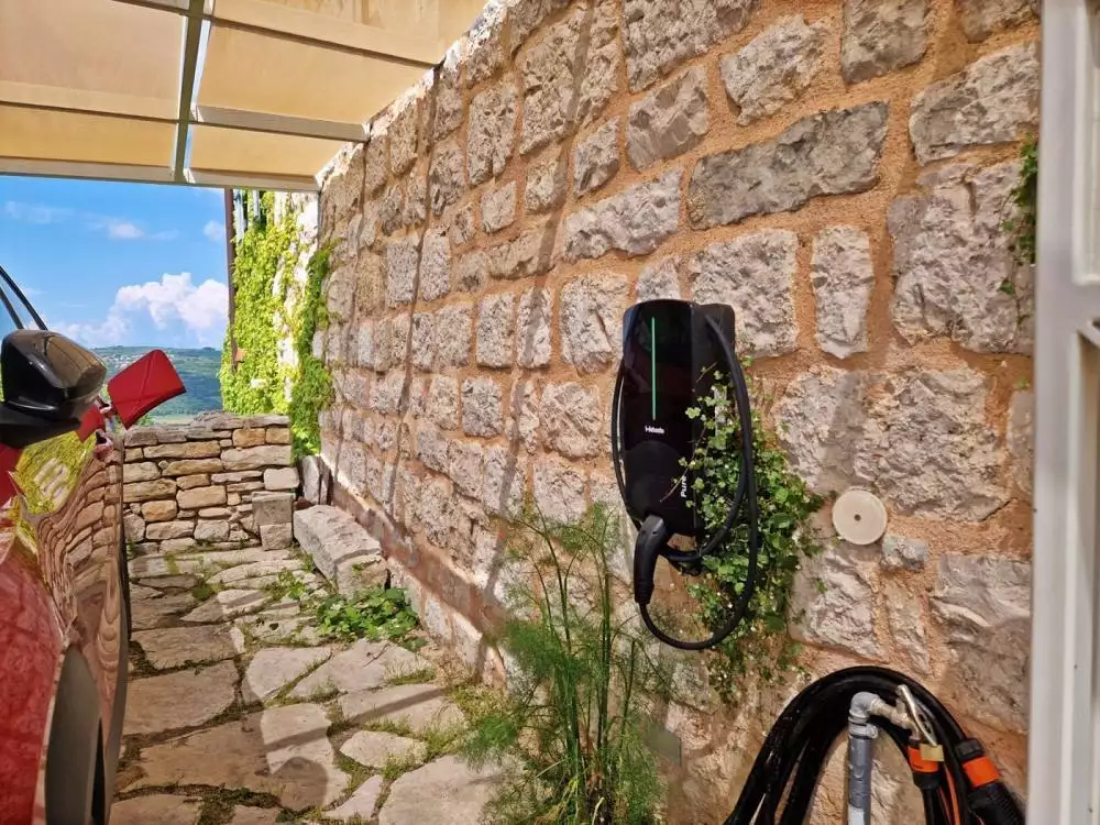 Villa 120m² in Croatia, Buje. Priced at 770000€ rent photo-12