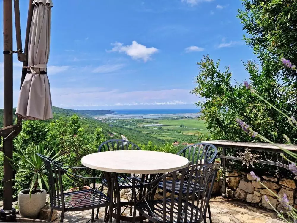 Villa 120m² in Croatia, Buje. Priced at 770000€ rent photo-18