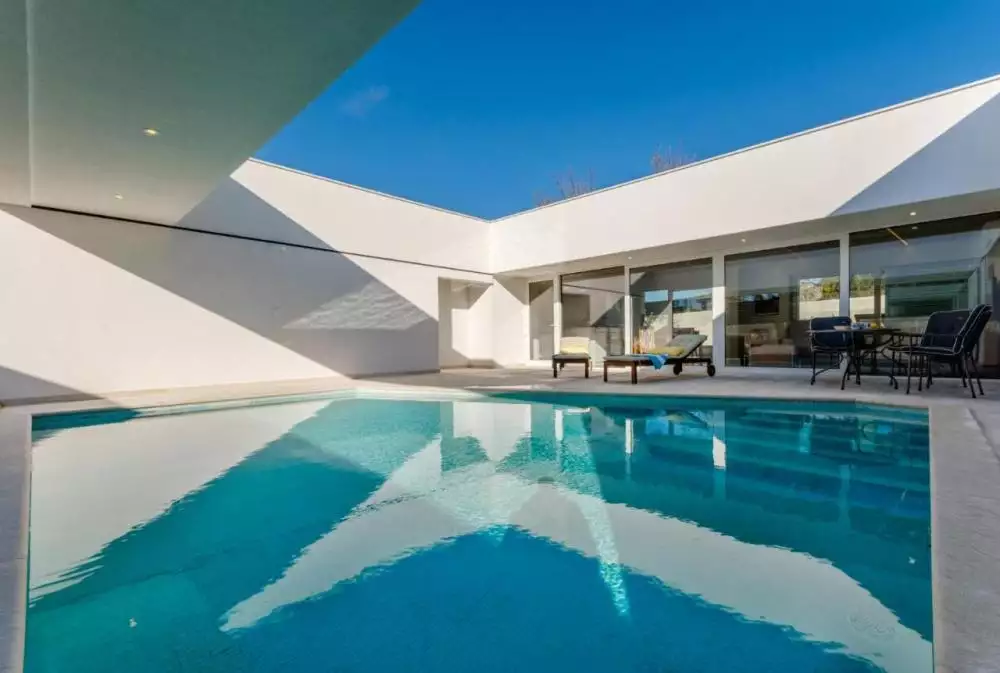 Villa 118m² in Croatia, Brac. Priced at 990000€ rent photo-3