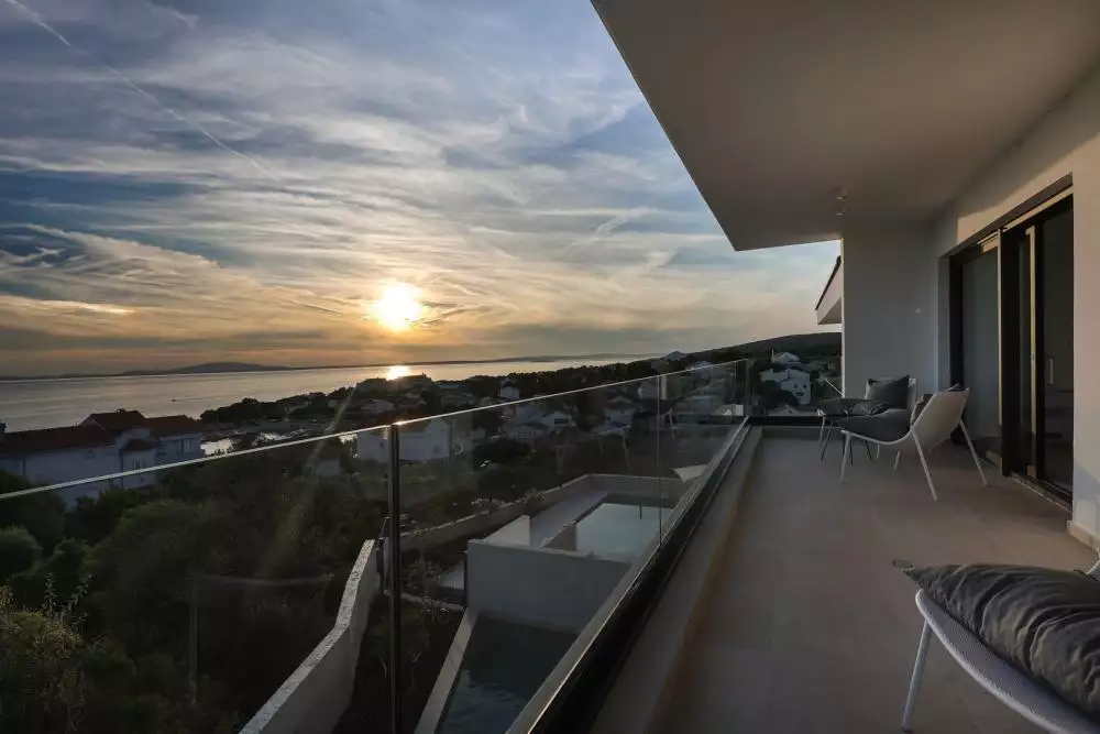 Villa 144m² in Croatia, Novalja. Priced at 750000€ rent photo-6