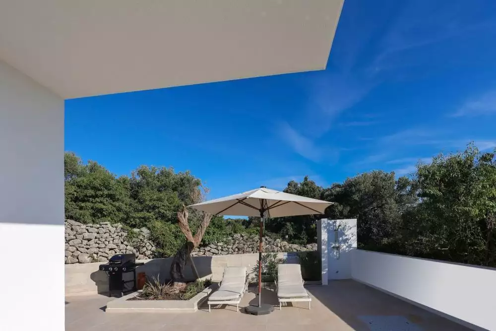 Villa 144m² in Croatia, Novalja. Priced at 750000€ rent photo-7