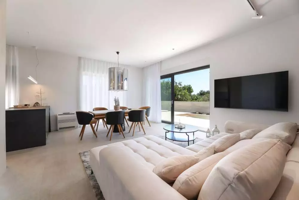Villa 144m² in Croatia, Novalja. Priced at 750000€ rent photo-10