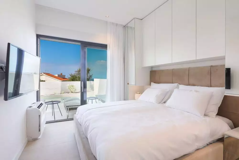 Villa 144m² in Croatia, Novalja. Priced at 750000€ rent photo-20