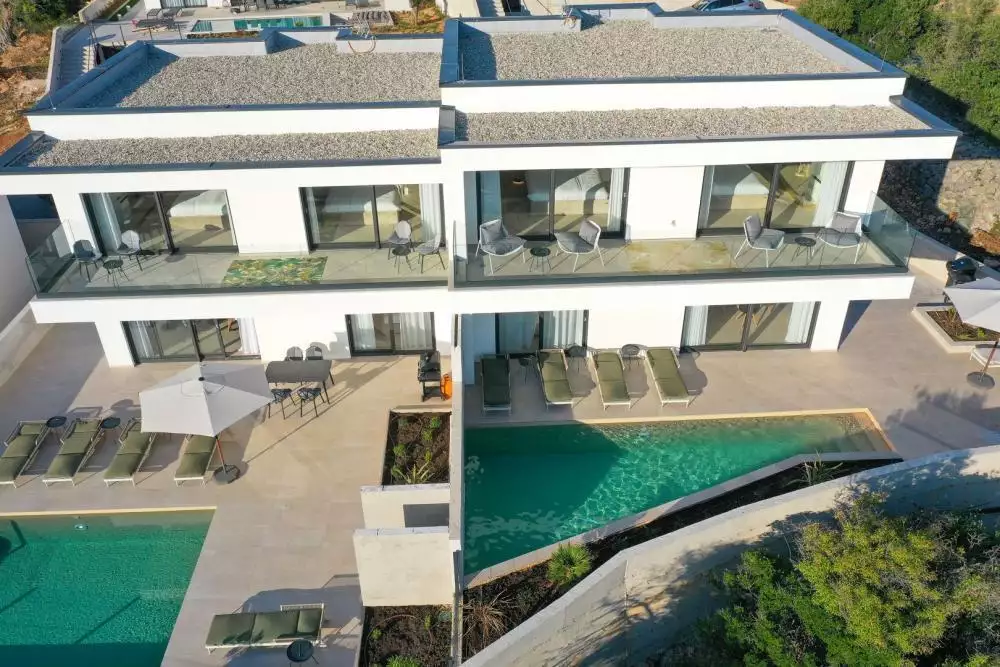 Villa 576m² in Croatia, Novalja. Priced at 1500000€ rent photo-5