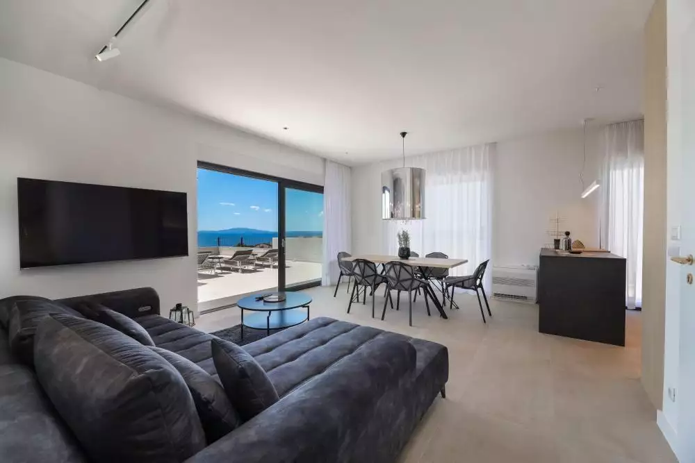 Villa 576m² in Croatia, Novalja. Priced at 1500000€ rent photo-12
