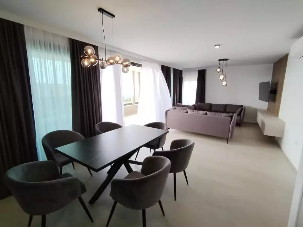 Hotels 420m² in Croatia, Medulin. Priced at 2150000€ rent photo-1