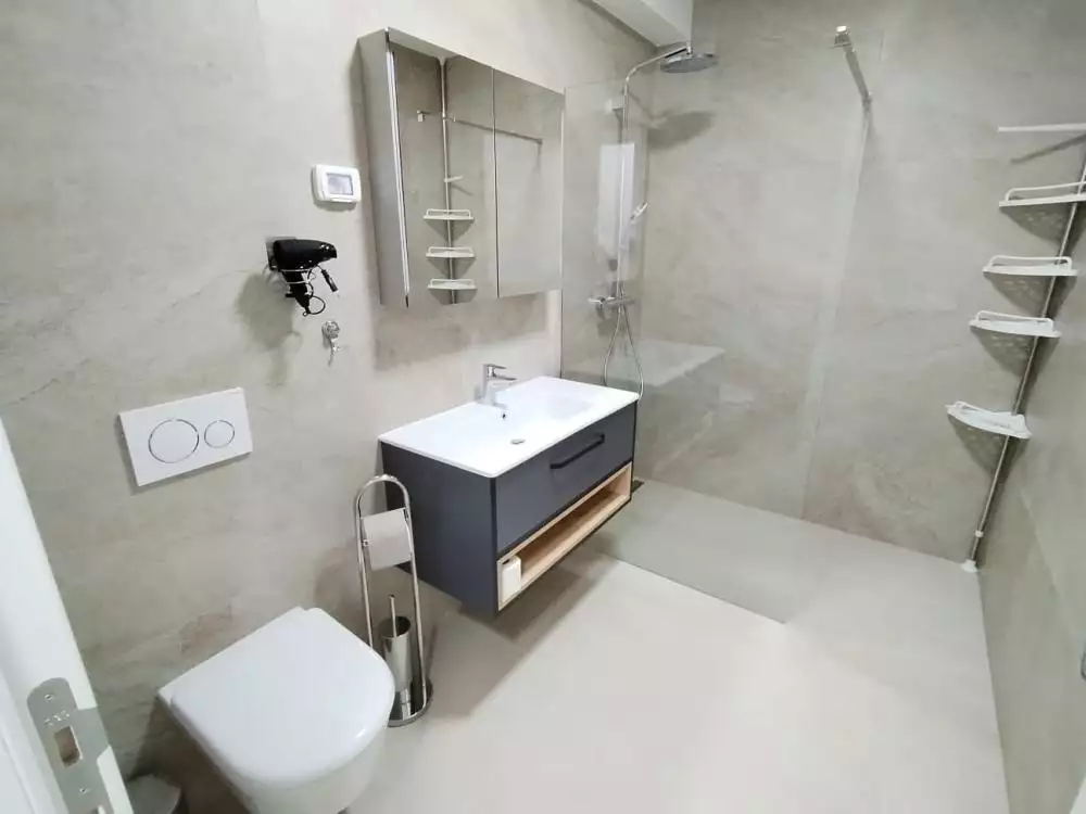 Hotels 420m² in Croatia, Medulin. Priced at 2150000€ rent photo-12