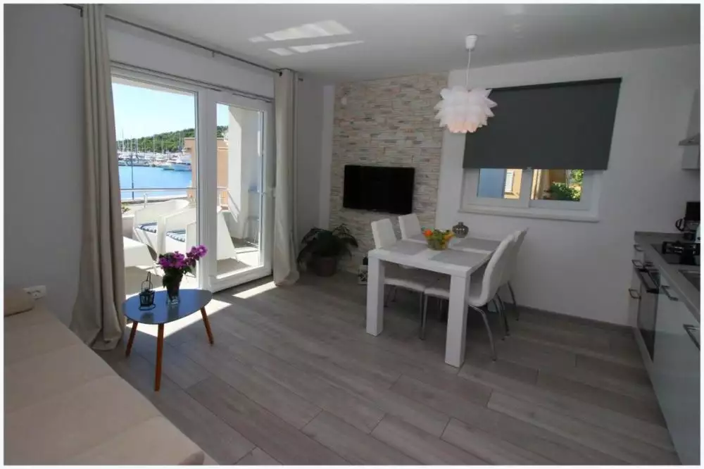 Hotels 310m² in Croatia, Rogoznica. Priced at 1300000€ rent photo-21