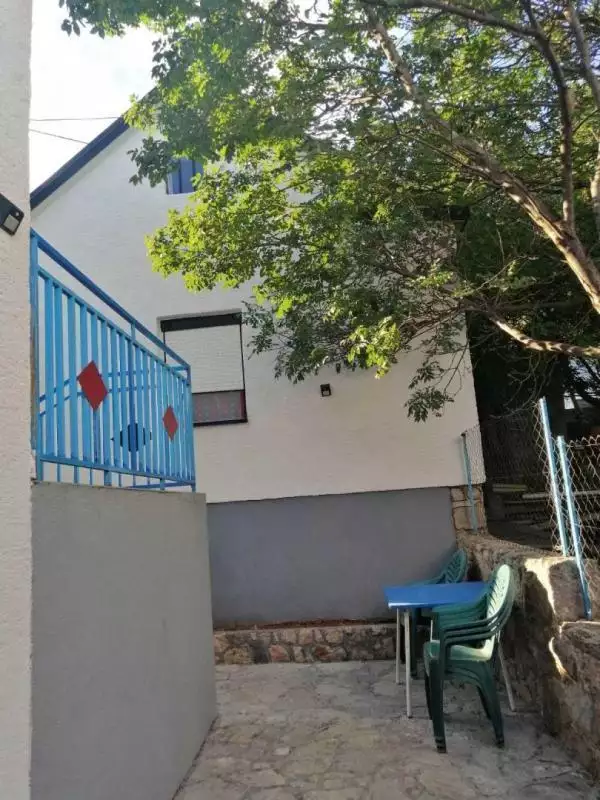 Hotels 450m² in Croatia, Karlobag. Priced at 832000€ rent photo-9