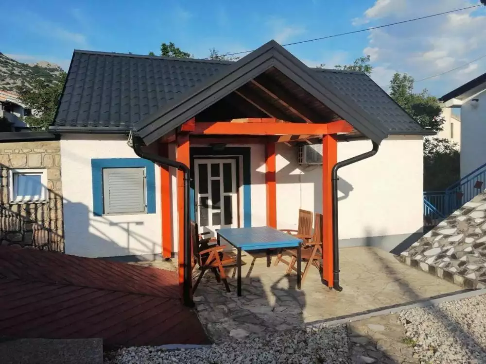 Hotels 450m² in Croatia, Karlobag. Priced at 832000€ rent photo-12